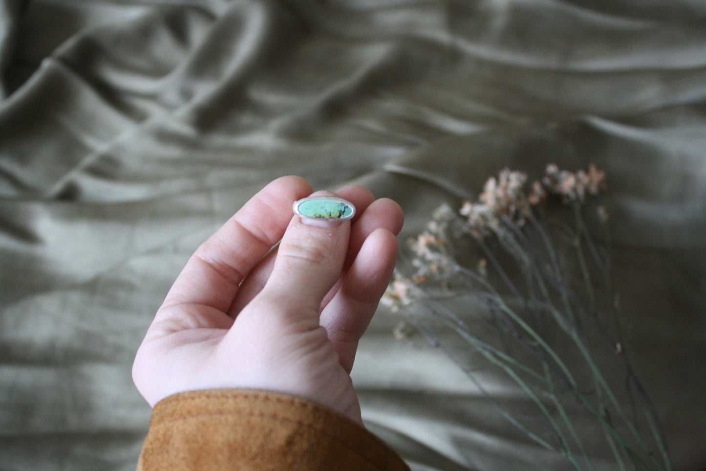 Hubei Turquoise Size 7.5